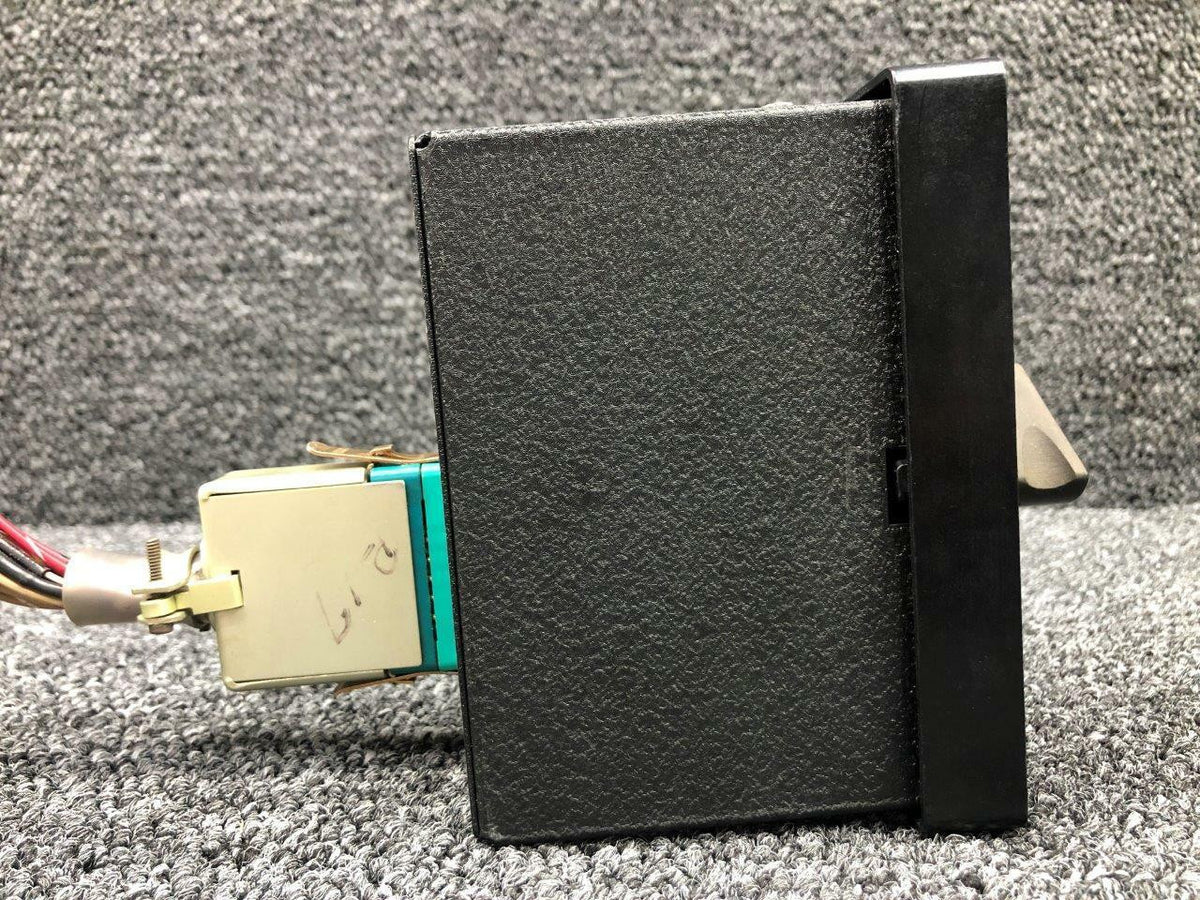 Aircraft Radio and Control 41090-1128 Aircraft Radio and Control C-531A Autopilot Flight Control Unit 28V