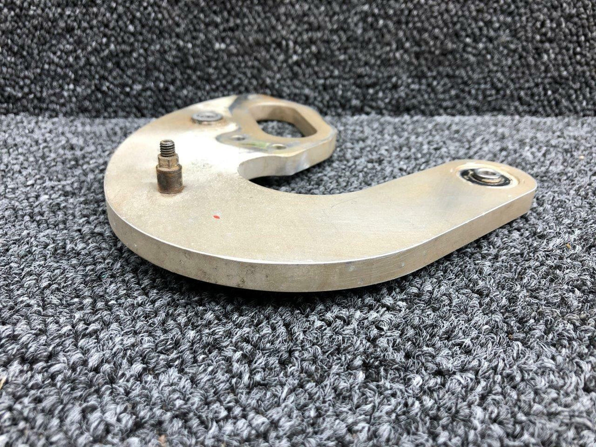 Cessna Aircraft Parts 2534031-1 Cessna T303 Aft Elevator Bellcrank Assembly