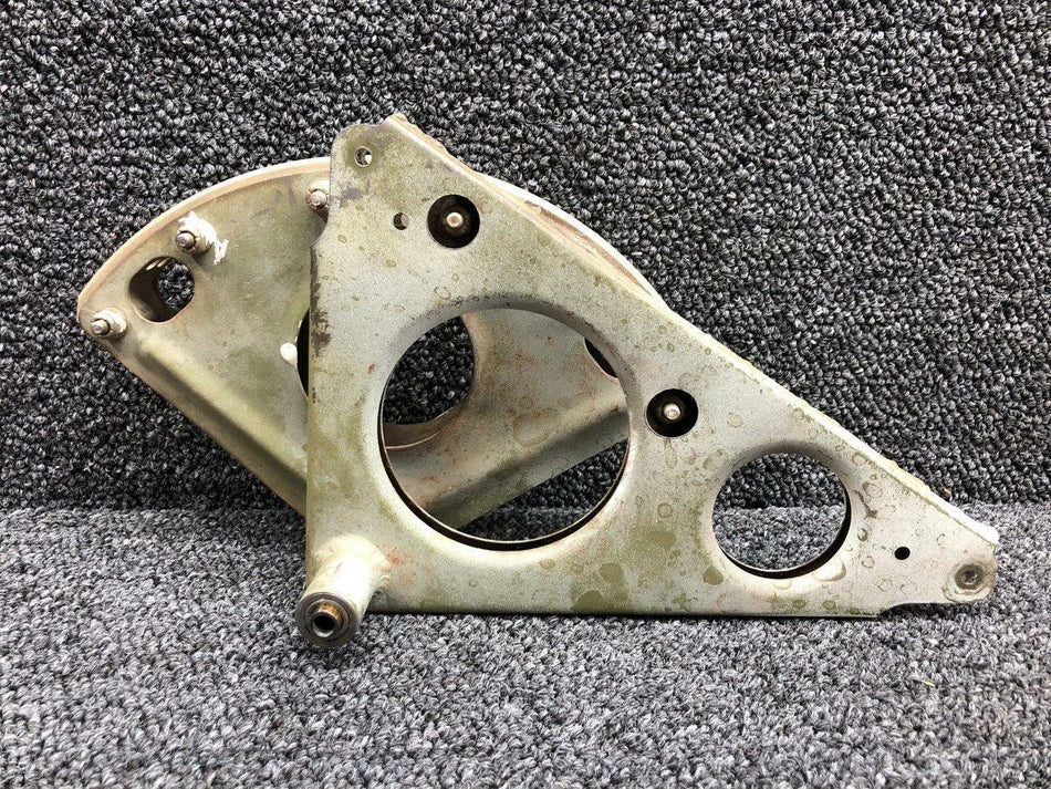 Cessna Aircraft Parts 2522130-1 Cessna T303 Flap Bellcrank Assembly Inboard LH