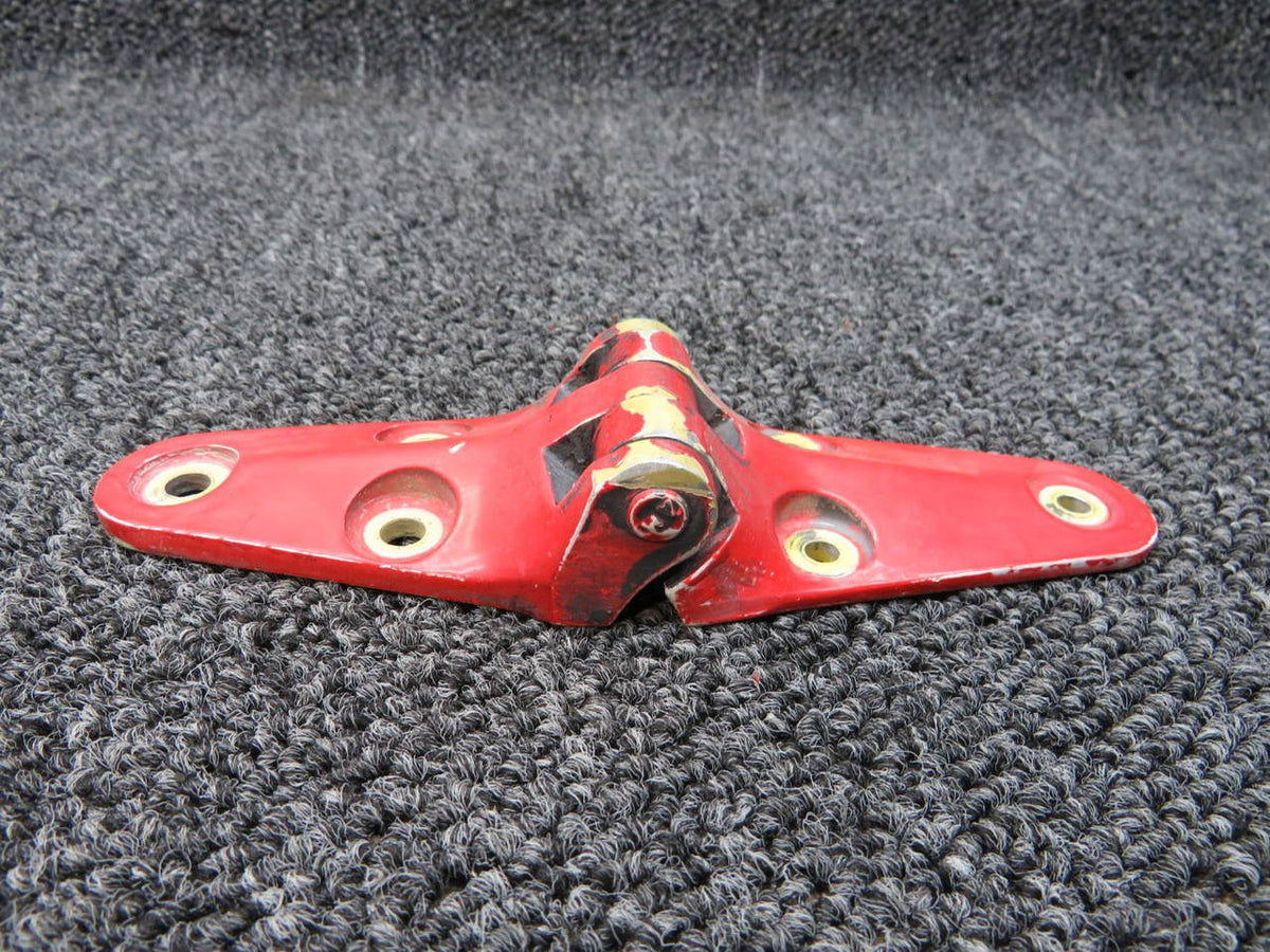 2617015-4 / 2617015-15 Cessna 208B Hinge Cargo Door Upper Forward & Aft BAS Part Sales | Airplane Parts