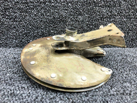 Cessna Aircraft Parts 2522207-2 Cessna T303 Aileron Bellcrank Assembly Outboard RH