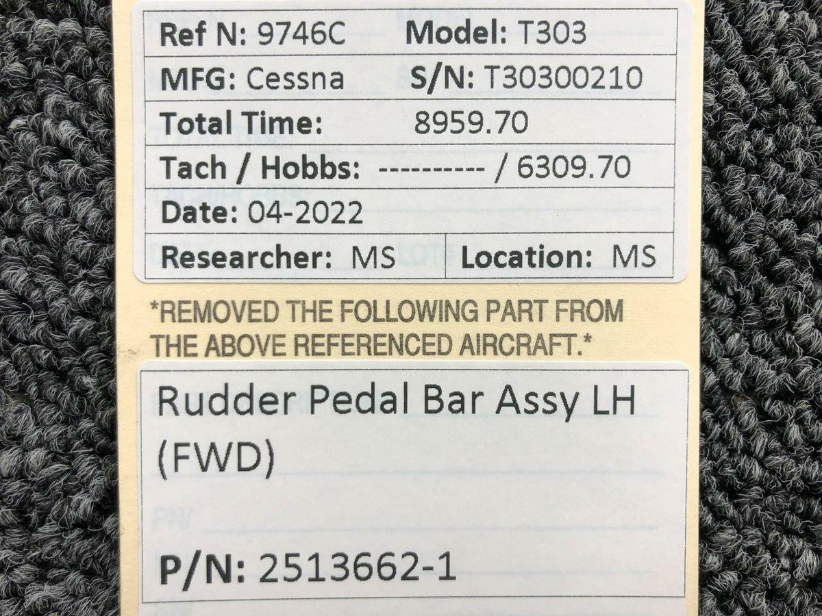 Cessna Aircraft Parts 2513662-1 Cessna T303 Rudder Pedal Bar Assembly LH Forward