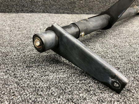Cessna Aircraft Parts 2513605-1 Cessna T303 Elevator Cross Tube Control Assembly