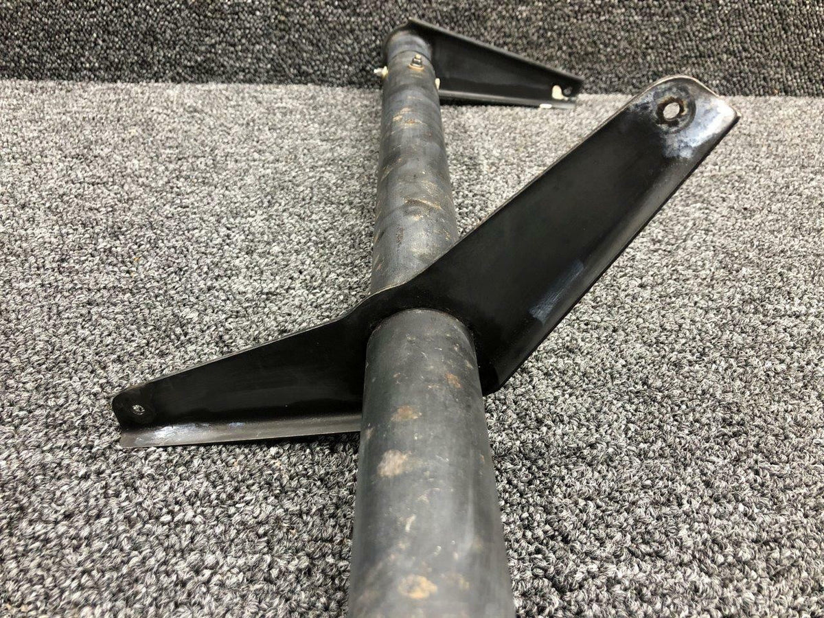 Cessna Aircraft Parts 2513605-1 Cessna T303 Elevator Cross Tube Control Assembly