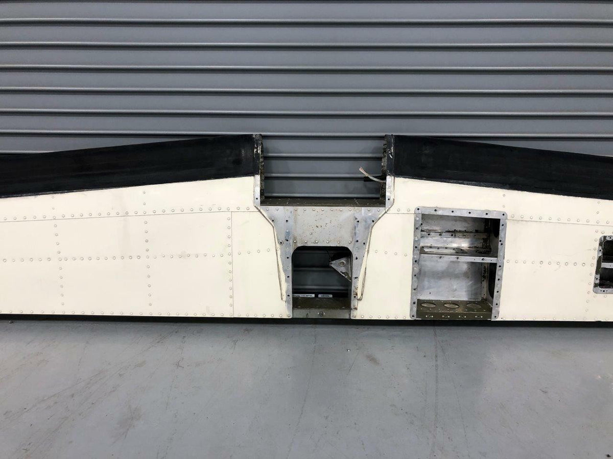 Cessna Aircraft Parts 2532000-1 Cessna T303 Horizontal Stabilizer Assembly