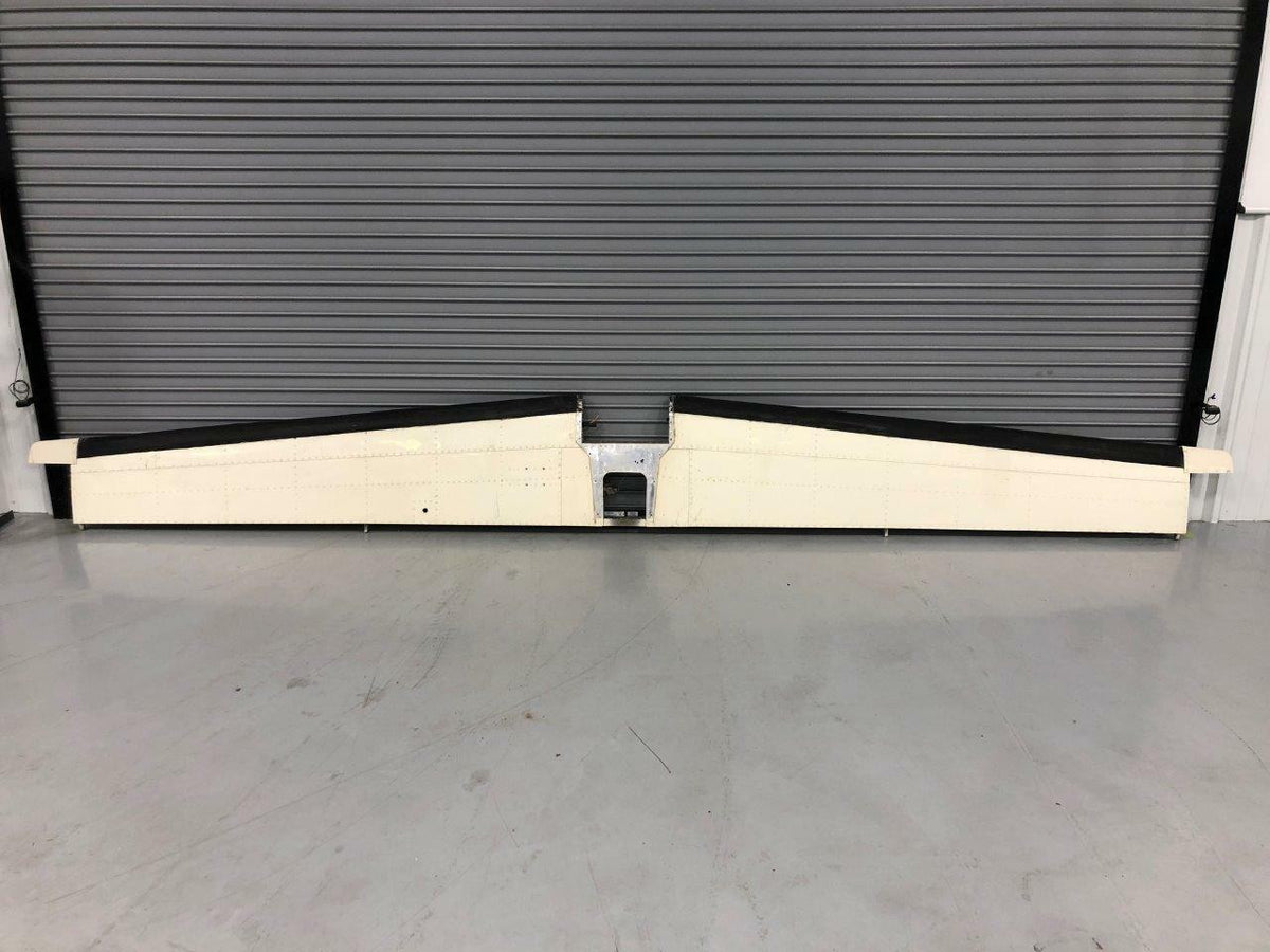 Cessna Aircraft Parts 2532000-1 Cessna T303 Horizontal Stabilizer Assembly