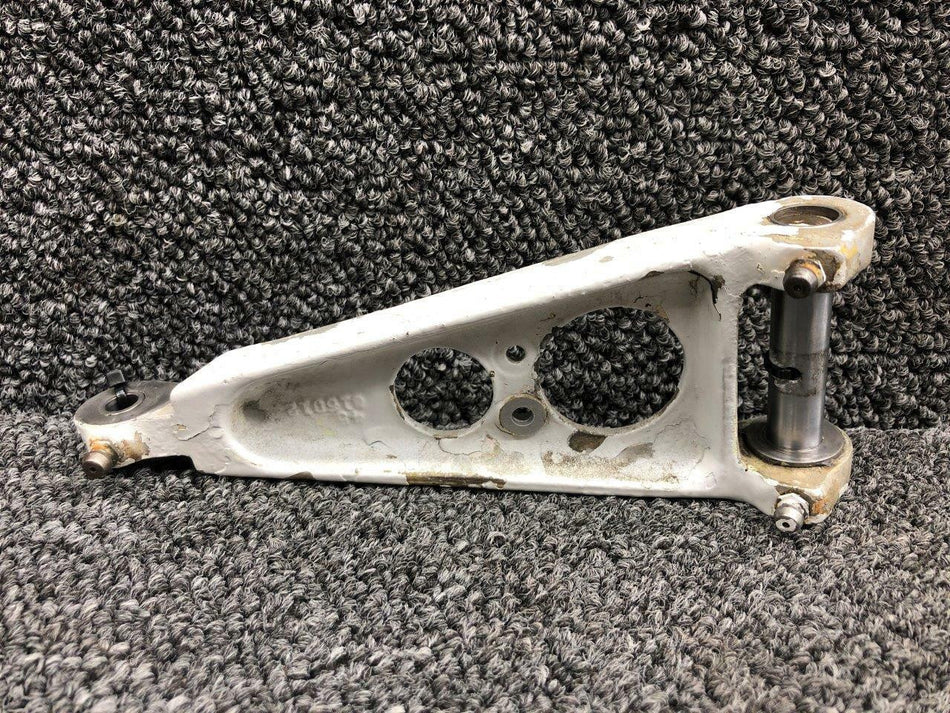 Beechcraft Parts 45-815011-10 Beechcraft 35-C33 Main Gear Upper Torque Knee LH / RH