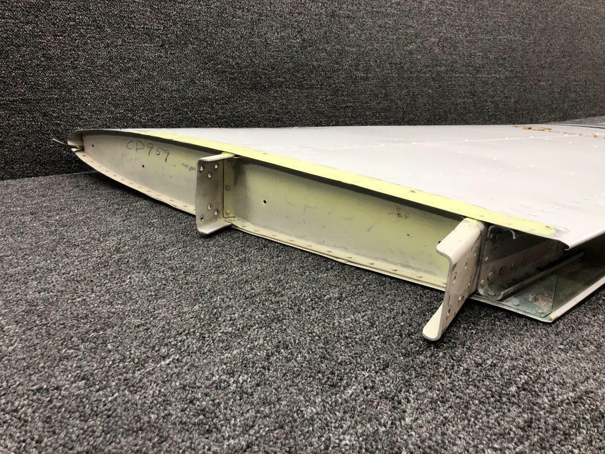 Beechcraft Parts 33-640000-601 Beechcraft 35-C33 Vertical Stabilizer Assembly