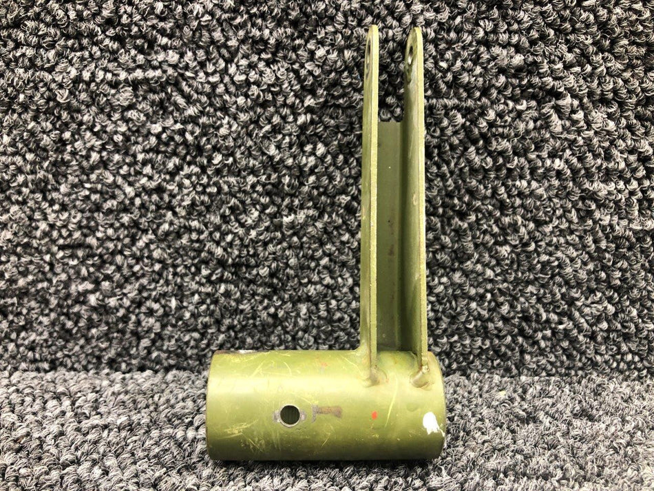 1541031-17 Cessna T337G Main Gear Door Arm Assembly LH