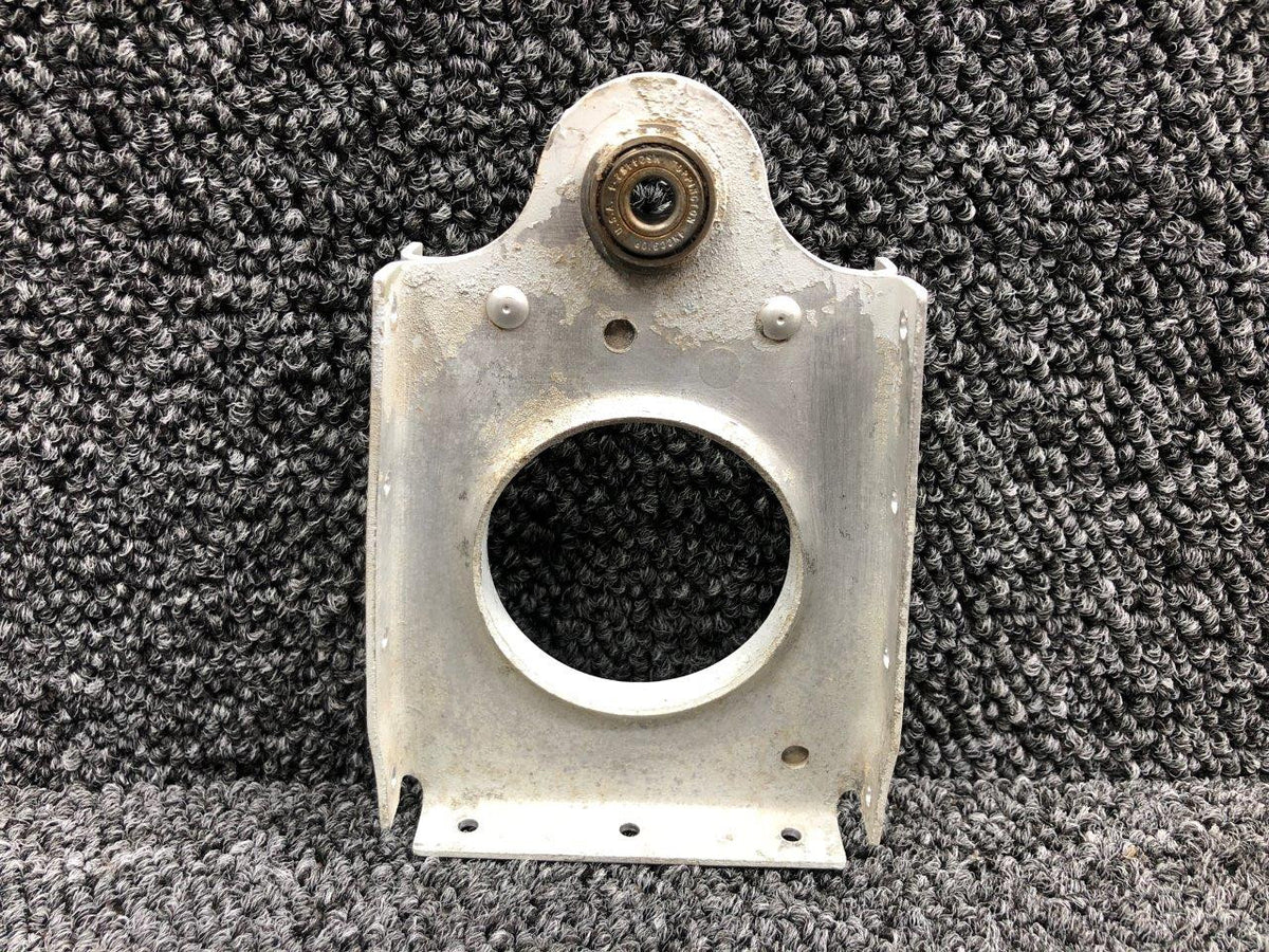 1431007-1 Cessna T337G Vertical Hinge Lower LH / RH BAS Part Sales | Airplane Parts