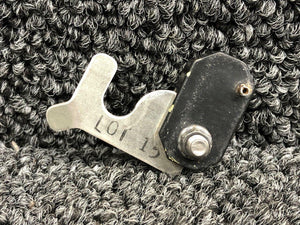D333-7, D333-8 Robinson R22 Carburetor Heat Control Catch and Block