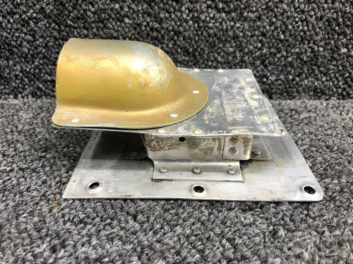 Beechcraft Parts Beechcraft 95-B55 Wing Landing Gear Pivot Bolt Cover