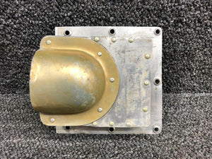 Beechcraft 95-B55 Wing Landing Gear Pivot Bolt Cover