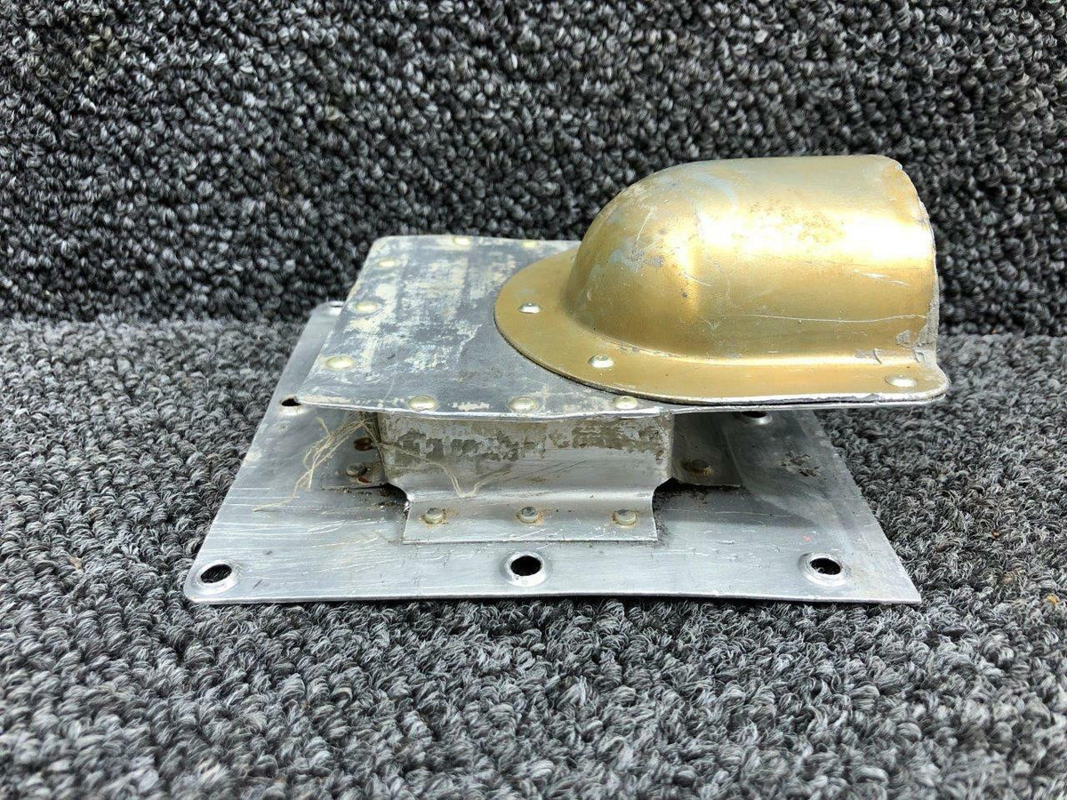 Beechcraft Parts Beechcraft 95-B55 Wing Landing Gear Pivot Bolt Cover