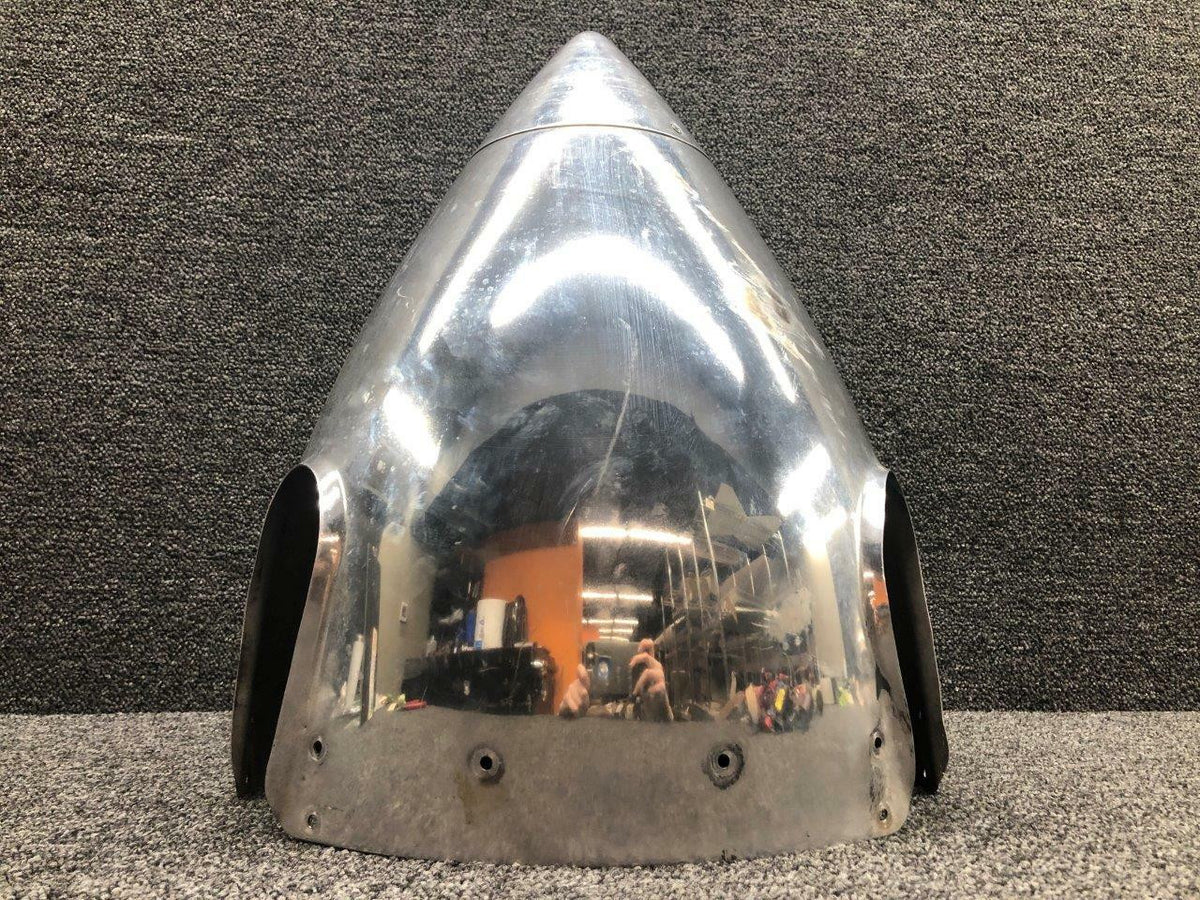 Beechcraft Parts C1872-4 / D1976-8R Beechcraft 95-B55 Spinner Dome Assembly W/ Bulkhead