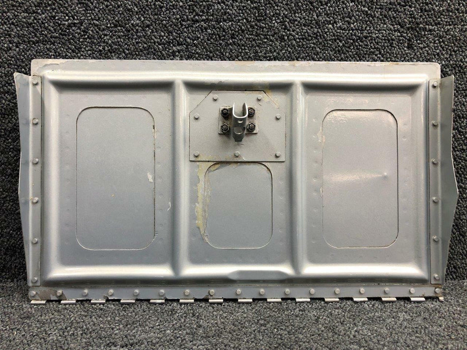 Beechcraft Parts 96-910016-57 / 96-910016-53 Beechcraft 95-B55 Cowl Flap Door Assy W/ Bracket