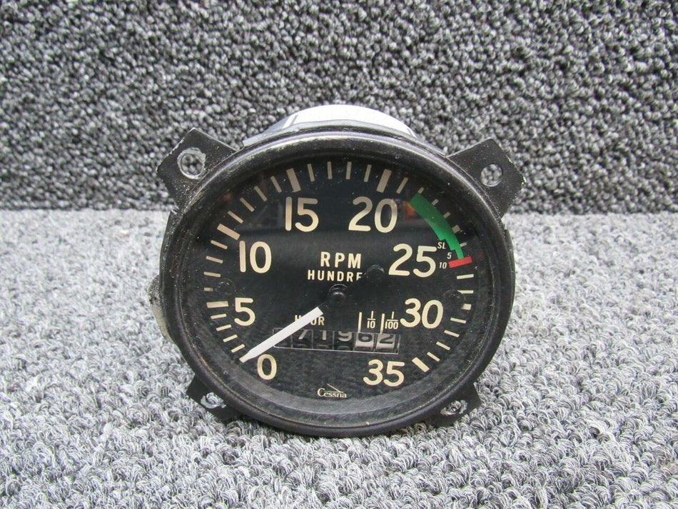 Stewart-Warner RT-11 Steward Warner Mechanical Recording Tachometer Hours 3719.62
