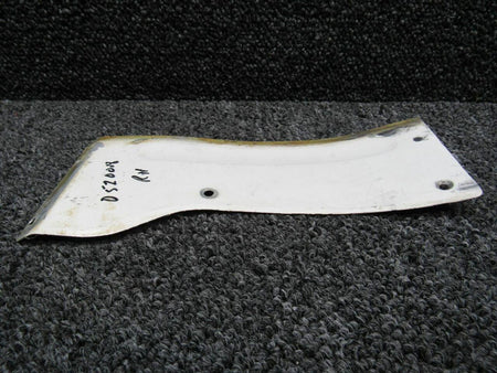 Cessna Aircraft Parts 0520008-10 Cessna 172S Wing Fairing Aft Lower RH M22