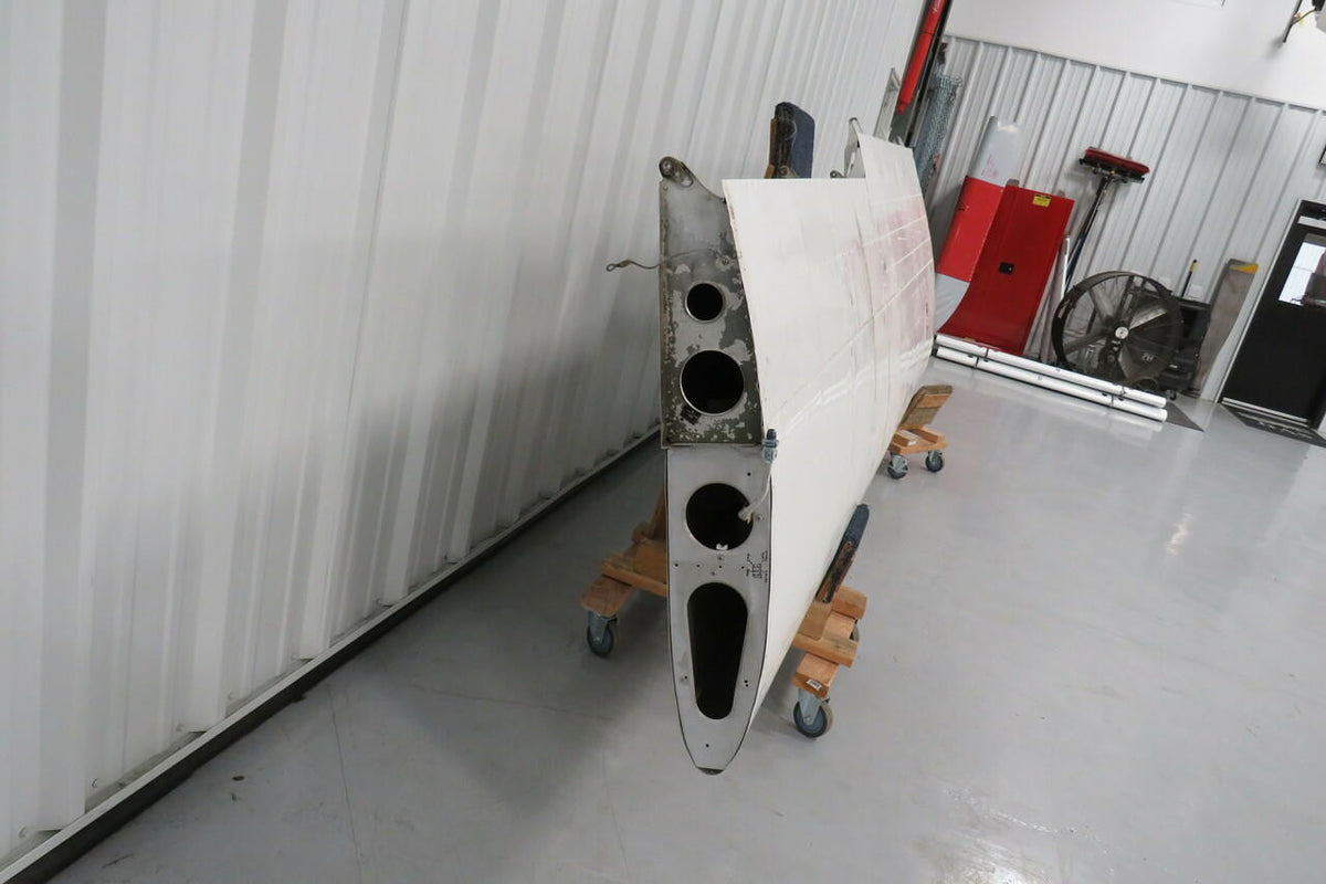 Cessna Aircraft Parts 1722002-16 Wing Spar 1722005-202 Cessna 177B RH Wing Assembly