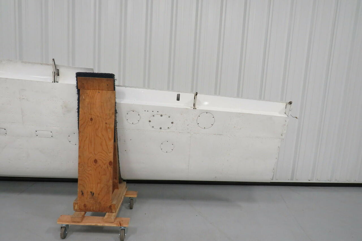 Cessna Aircraft Parts 1722002-16 Wing Spar 1722005-202 Cessna 177B RH Wing Assembly