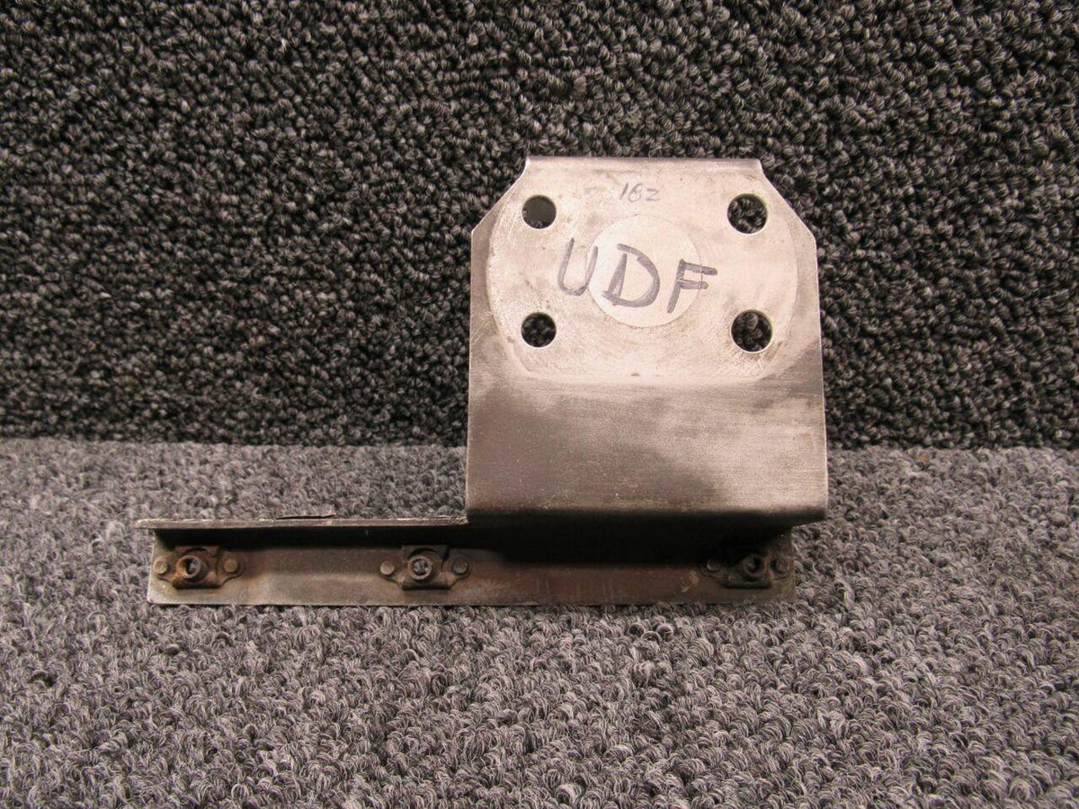 Cessna Aircraft Parts 0741618-2 Cessna 182 Heavy Duty Main Gear Fairing Support RH M22