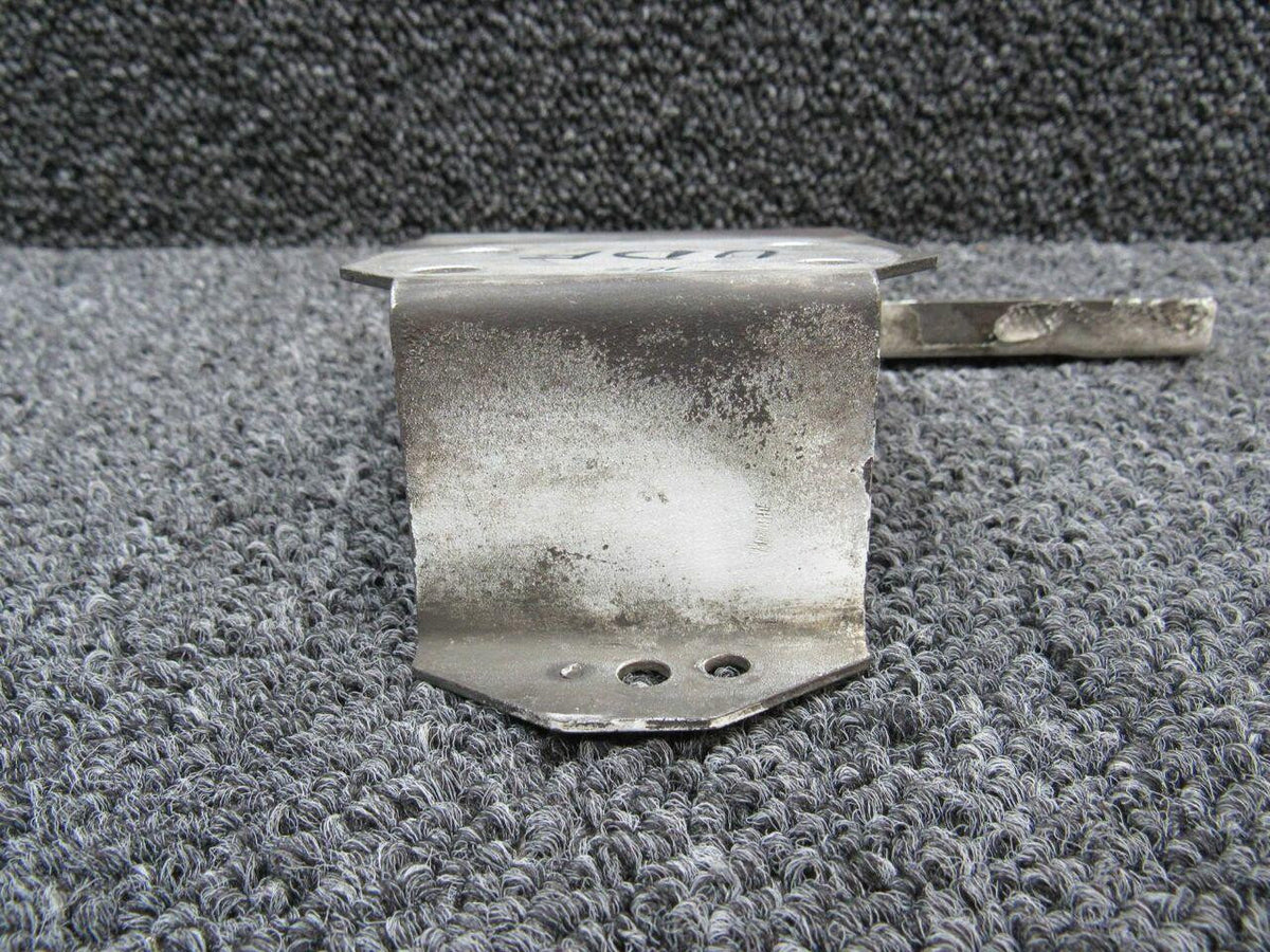 Cessna Aircraft Parts 0741618-2 Cessna 182 Heavy Duty Main Gear Fairing Support RH M22