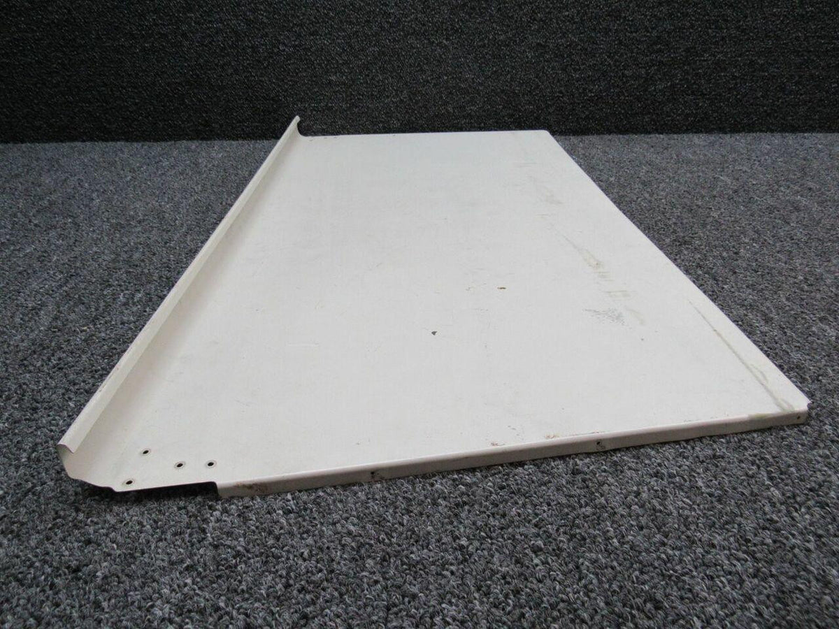 Cessna Aircraft Parts 0513013-12 Cessna 180J Baggage Shelf Assembly M22