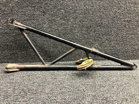 Piper Aircraft Parts 22697-007 Piper PA24-180 Wing Main Gear Spar Center Support