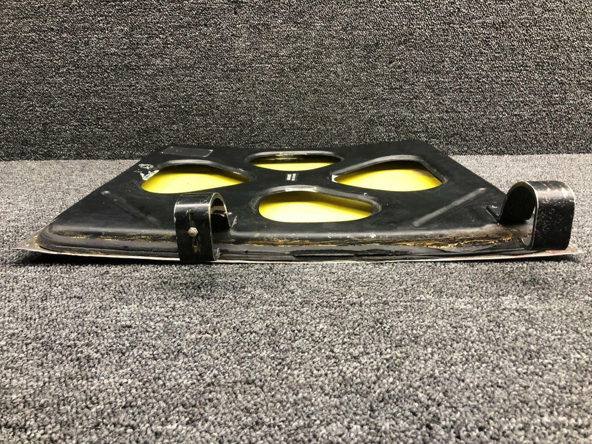 Piper Aircraft Parts 20706-004 / 20680-003 Piper PA24-180 Baggage Compartment Door Assembly