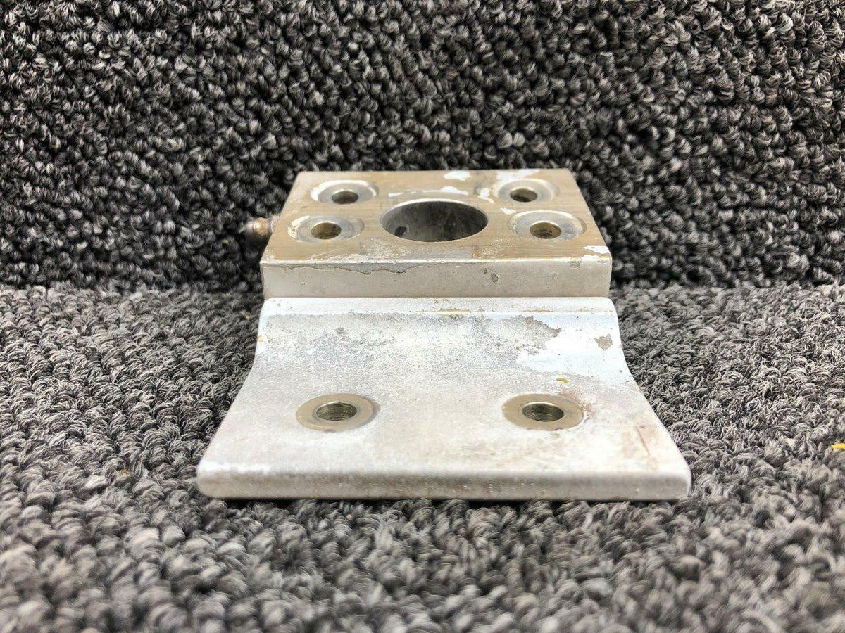 Mooney Aircraft Parts and Accessories 210067-009 / 210067-007 Mooney M20K Landing Gear Attach Bracket LH W/ Fitting