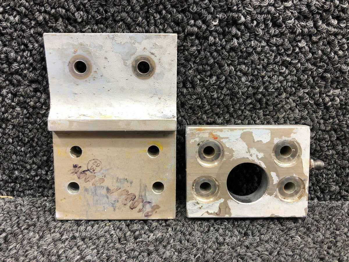Mooney Aircraft Parts and Accessories 210067-009 / 210067-008 Mooney M20K Landing Gear Attach Bracket RH W/ Fitting