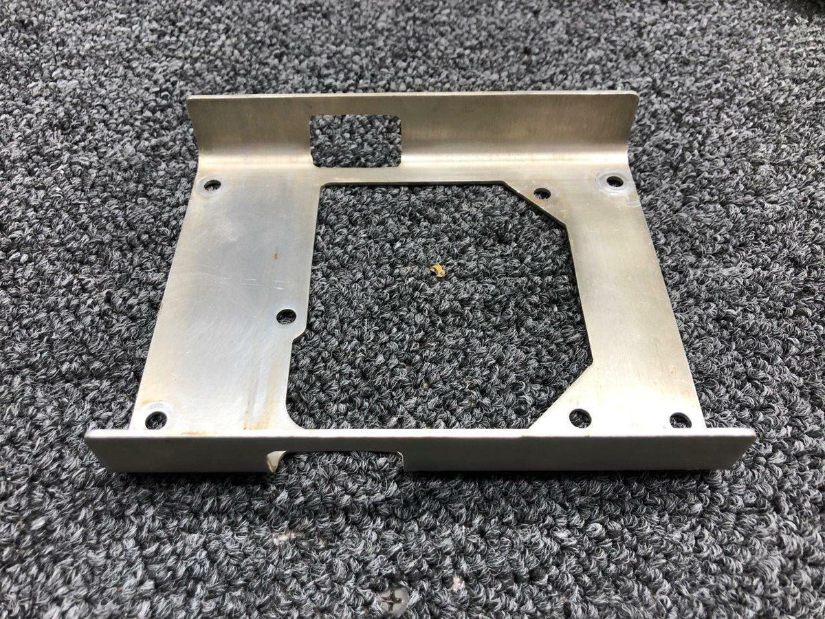 Mooney Aircraft Parts and Accessories 047-4132-01 / 047-5866-01 King Radio Autopilot Mounting Bracket Set
