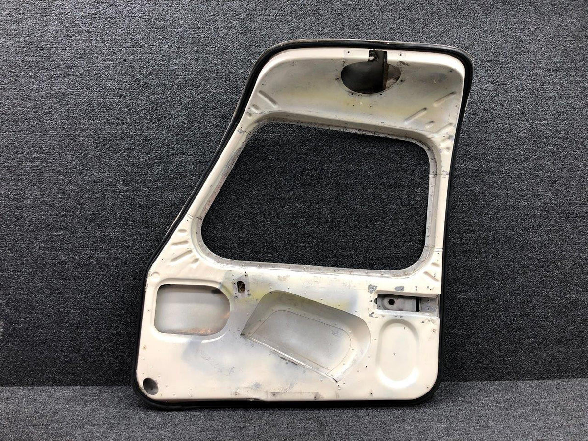 Piper Aircraft Parts 65481-000 USE 63047-013 Piper PA28-180 Cabin Door Structure Assembly