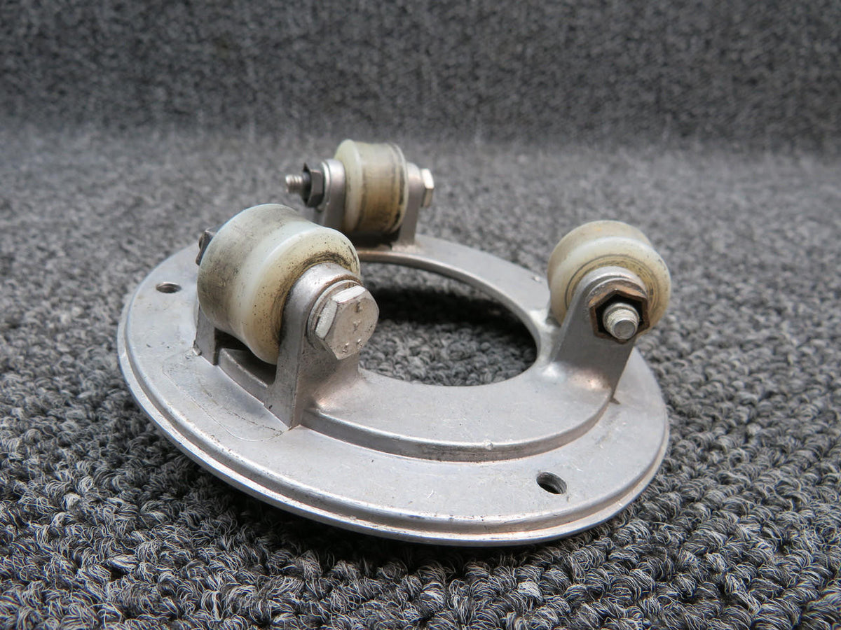 Beechcraft Parts 35-524125-10 Beechcraft 95-B55 Control Hanger Assembly