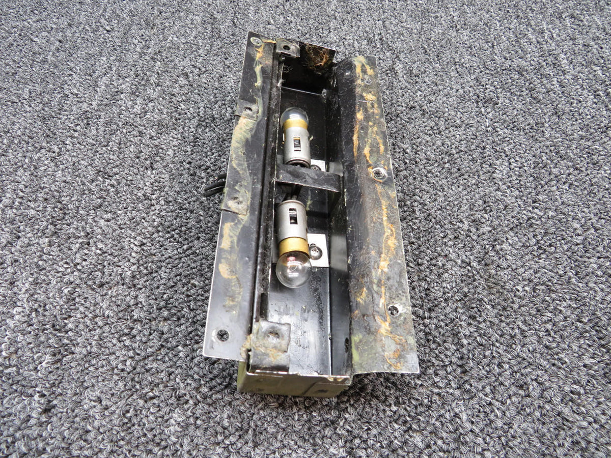 Cessna Aircraft Parts 0700623-14 Cessna P206 Panel Light Housing Assembly Volts 14