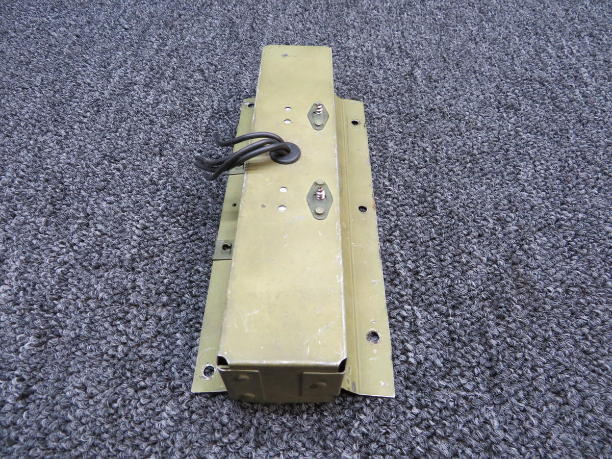 Cessna Aircraft Parts 0700623-14 Cessna P206 Panel Light Housing Assembly Volts 14