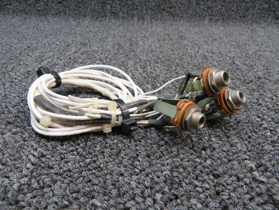 Cessna TR182 Audio Jack Set of 4 (Volts: 14-28) BAS Part Sales | Airplane Parts