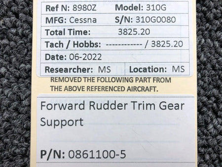 Cessna Aircraft Parts 0861100-5 Cessna 310G Forward Rudder Trim Gear Support