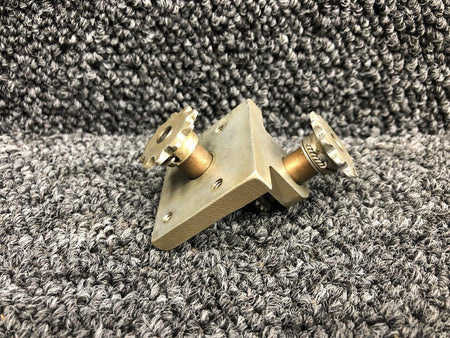 Cessna Aircraft Parts 0861100-5 Cessna 310G Forward Rudder Trim Gear Support