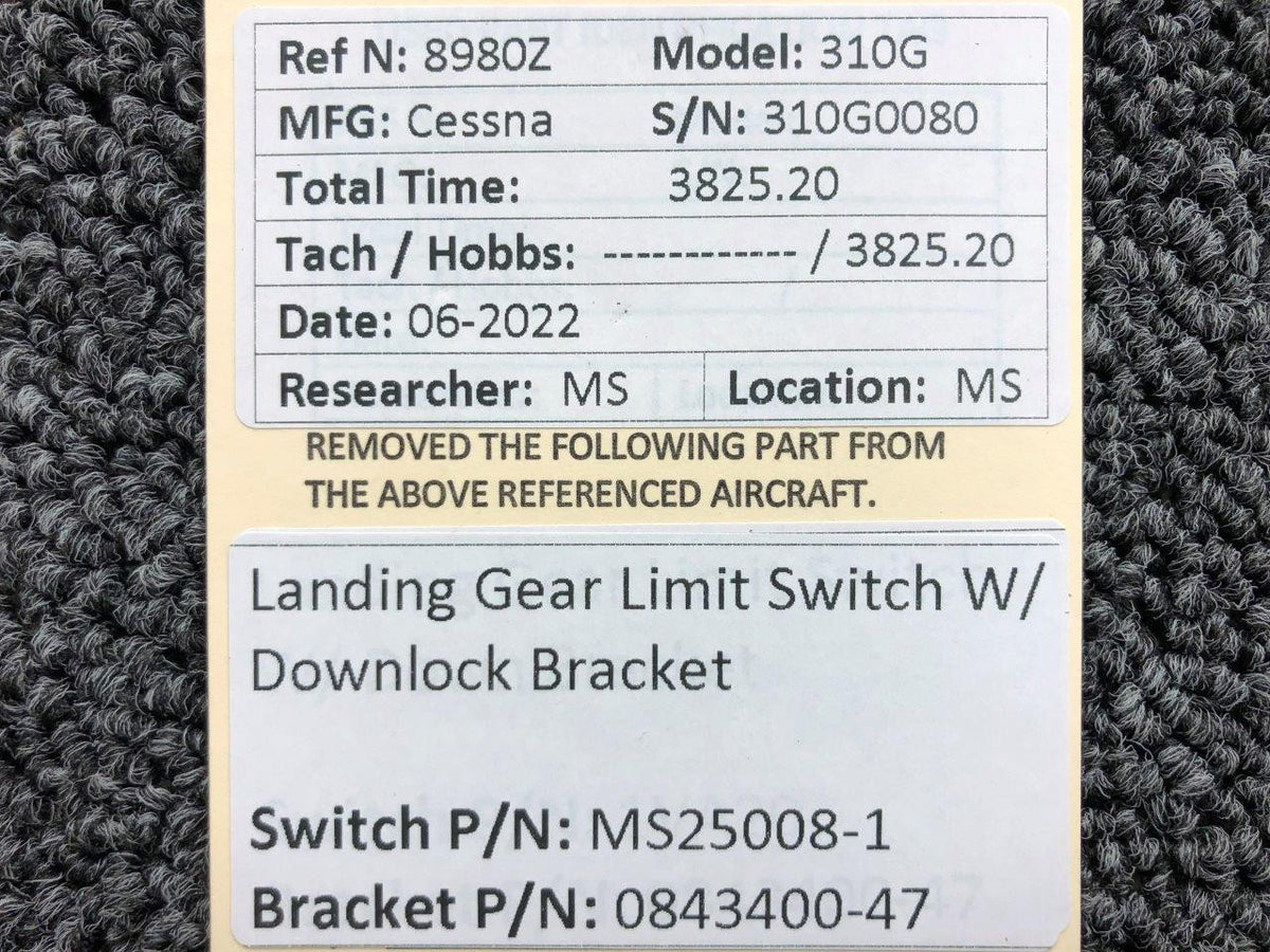 Cessna Aircraft Parts MS25008-1 / 0843400-47 Cessna 310G Landing Gear Limit Switch W/ Downlock Bracket