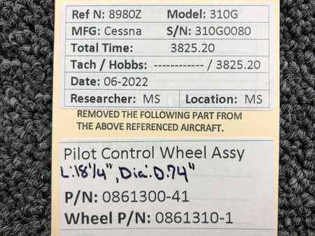 Cessna Aircraft Parts 0861300-41 / 0861310-1 Cessna 310G Pilot Control Wheel Assembly