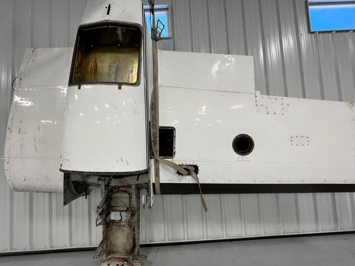 Cessna Aircraft Parts 0822037-49 Cessna 310Q LH Wing Assembly