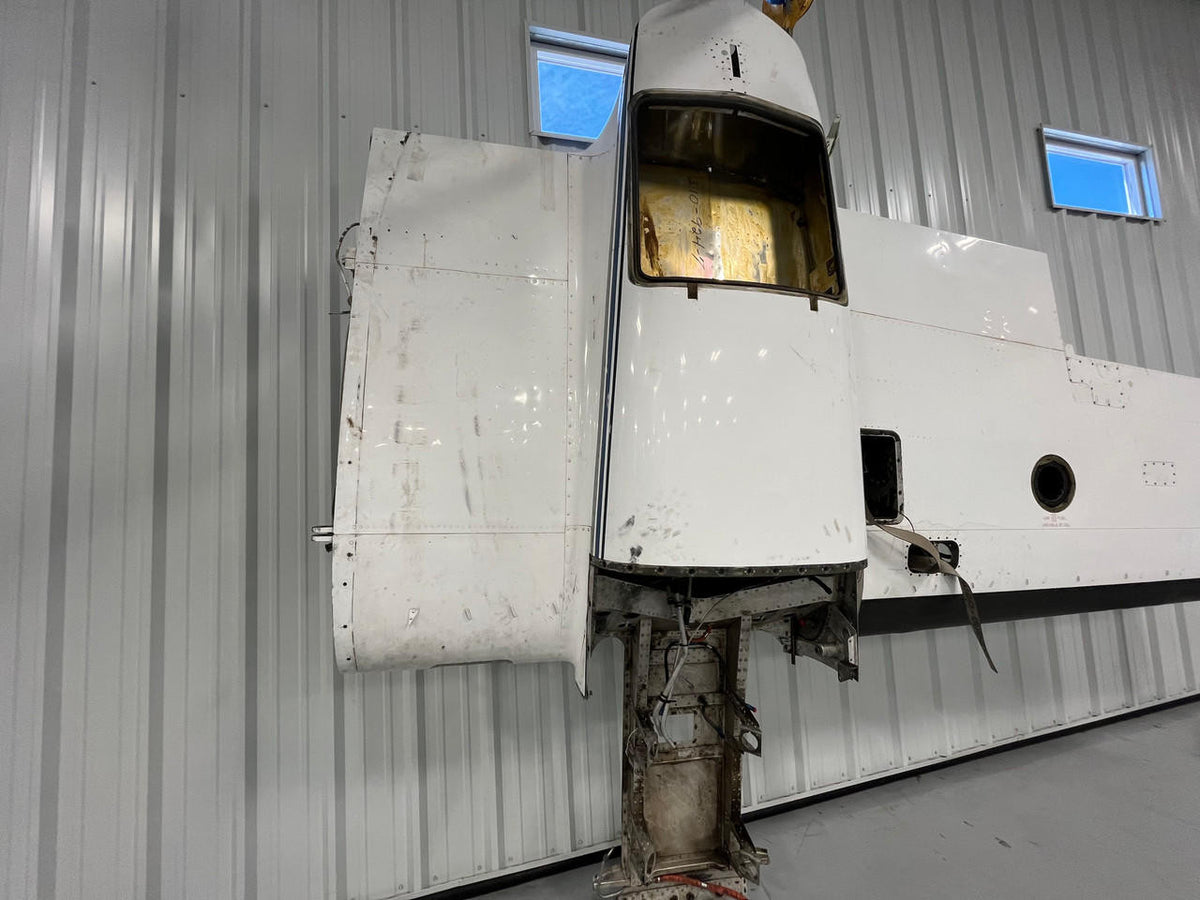 Cessna Aircraft Parts 0822037-49 Cessna 310Q LH Wing Assembly