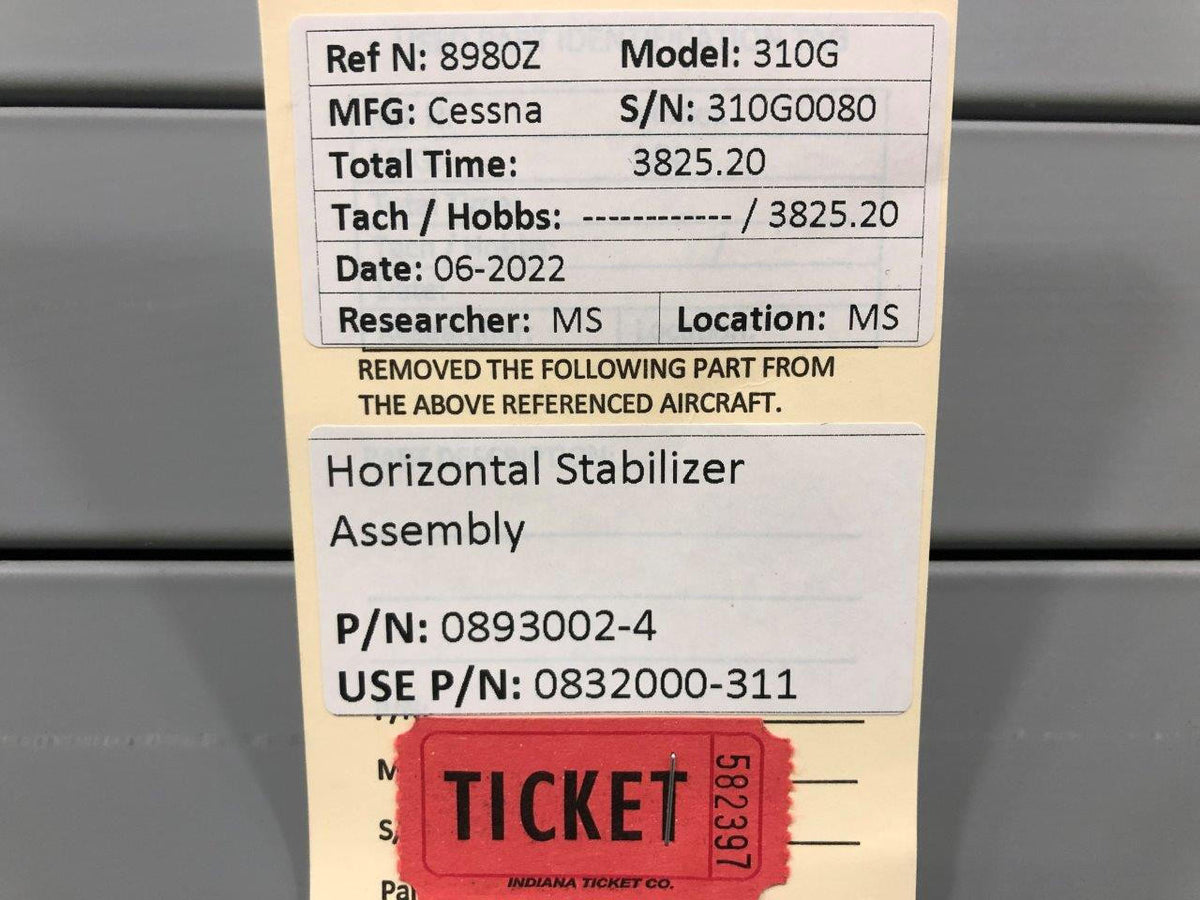 Cessna Aircraft Parts 0893002-4 USE 0832000-311 Cessna 310G Horizontal Stabilizer Assembly