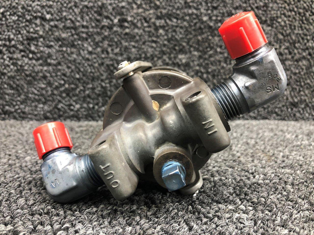 Garwin G199-70B Garwin Fuel Strainer Assembly