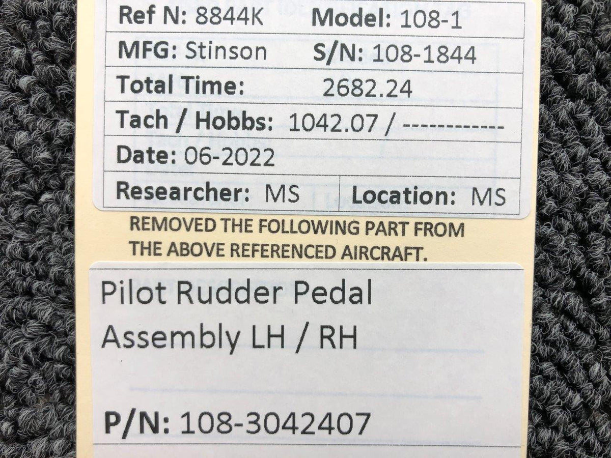 Stinson 108-3042407 Stinson 108-1 Pilot Rudder Pedal Assembly LH / RH