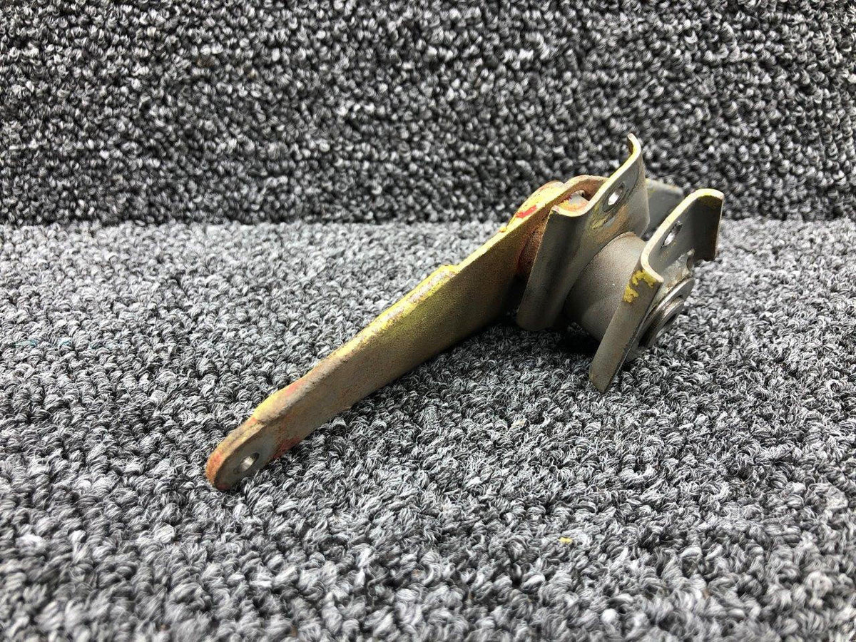 Stinson 108-1141204-1 Stinson 108-1 Aileron Bellcrank Assembly RH