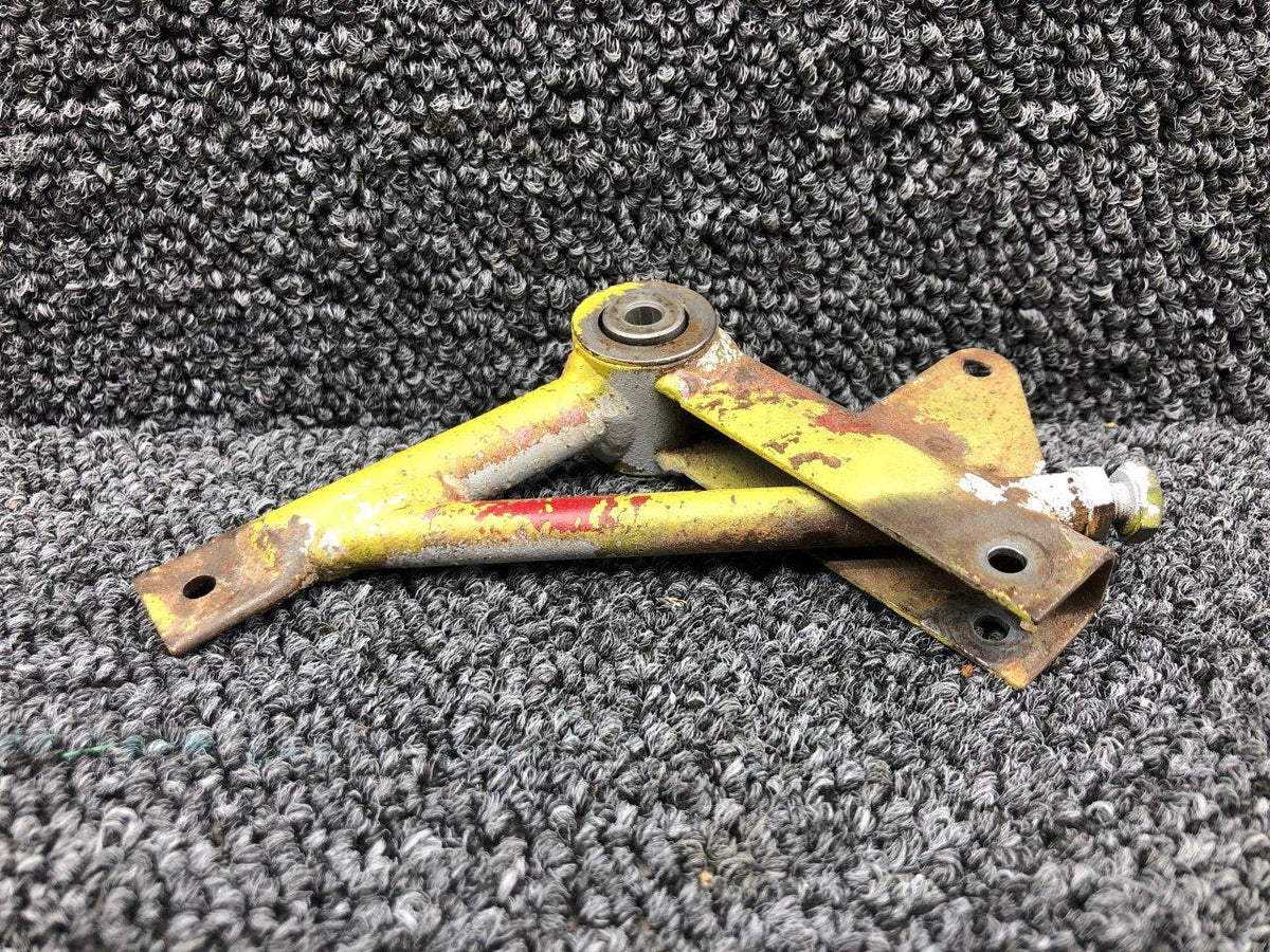 Stinson 108-1141501-1 Stinson 108-1 Wing Flap Bellcrank Assembly RH