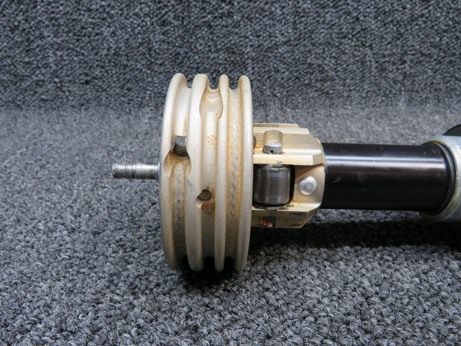 Cessna Aircraft Parts 1767030-14 / 1767074-6 Cessna 177B Flight Control Tube and Bearing RH W/ Quadrant