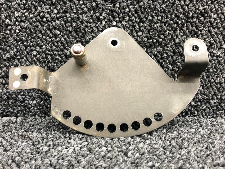 Cessna Aircraft Parts 0713314-3 Cessna 177B Control Arm Positioning Bracket